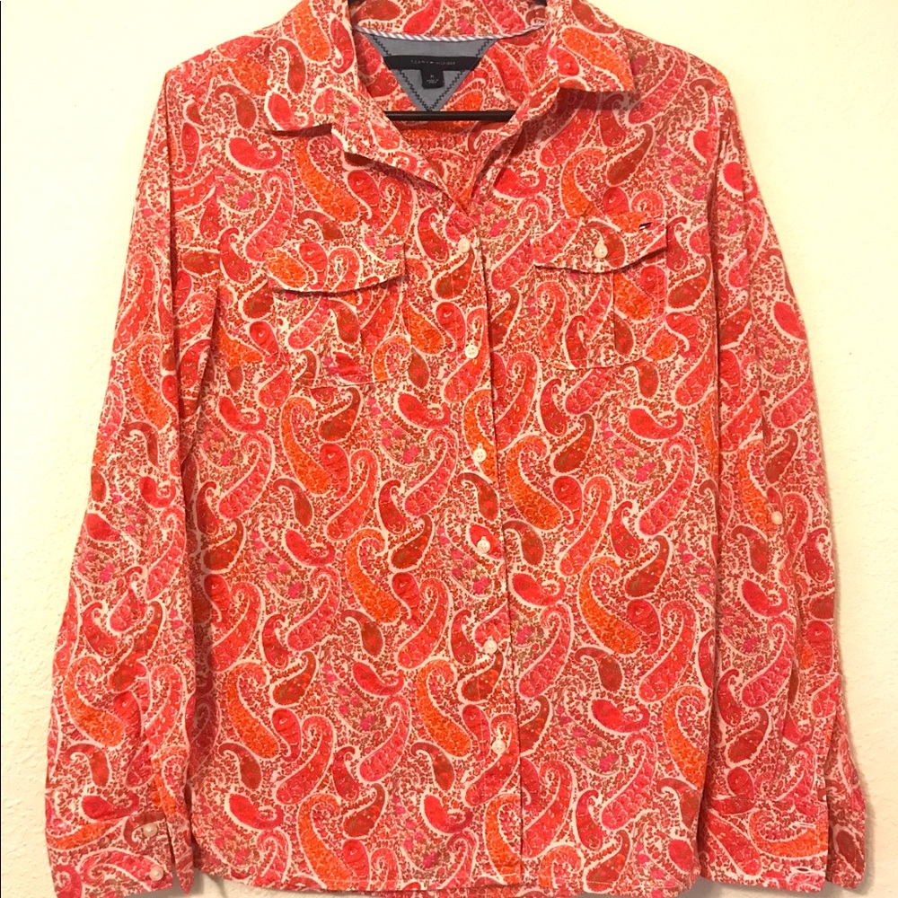 Women’s Tommy Hilfiger button up shirt Medium